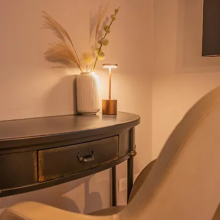 Apartamento Lungarno Cellini Apartment - Florentine Charm