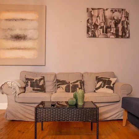 Lungarno Cellini Apartment - Florentine Charm Apartamento *