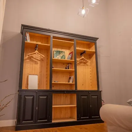 Lungarno Cellini Apartment - Florentine Charm Apartamento